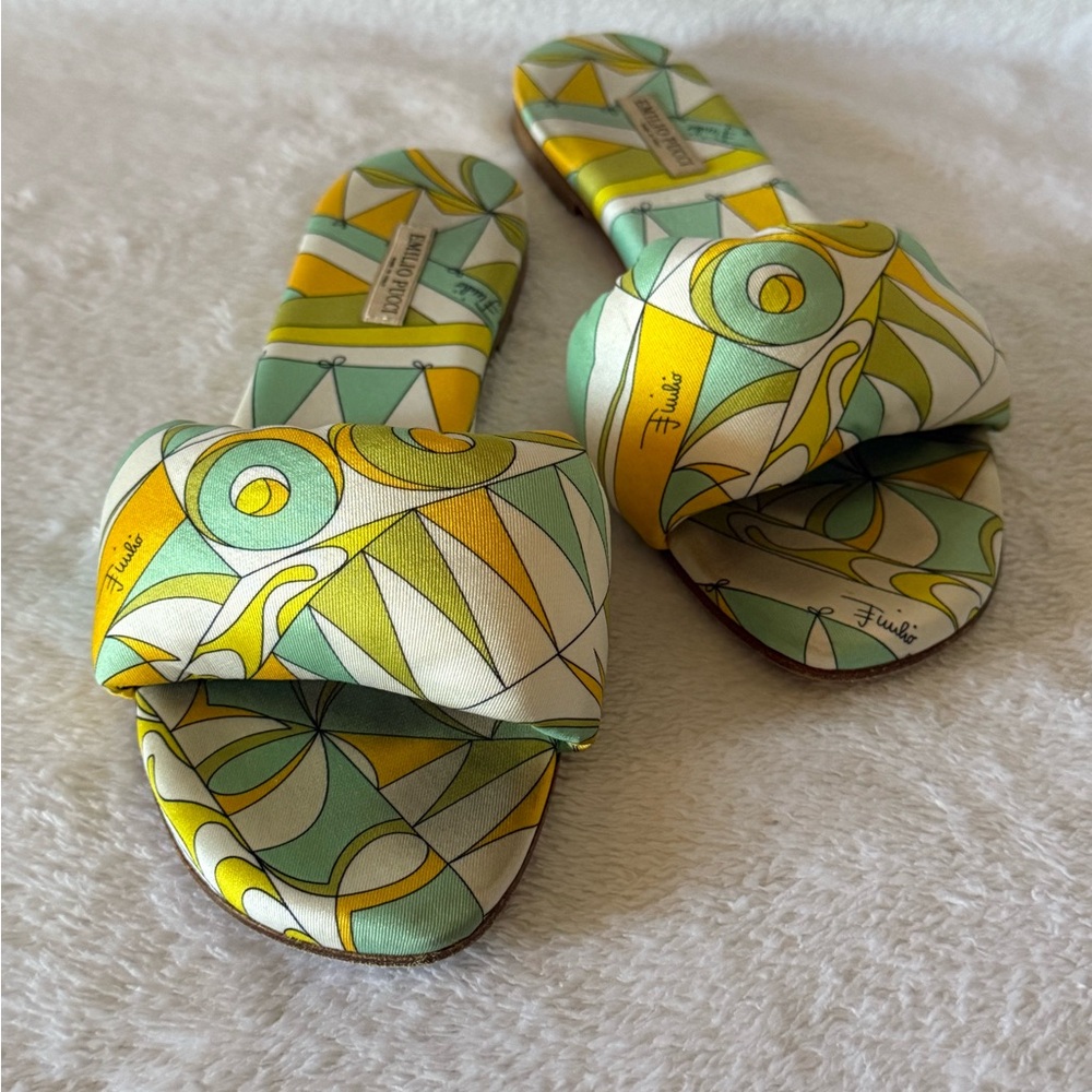 Emilio Pucci Yellow and Green Slippers with Retro Pattern